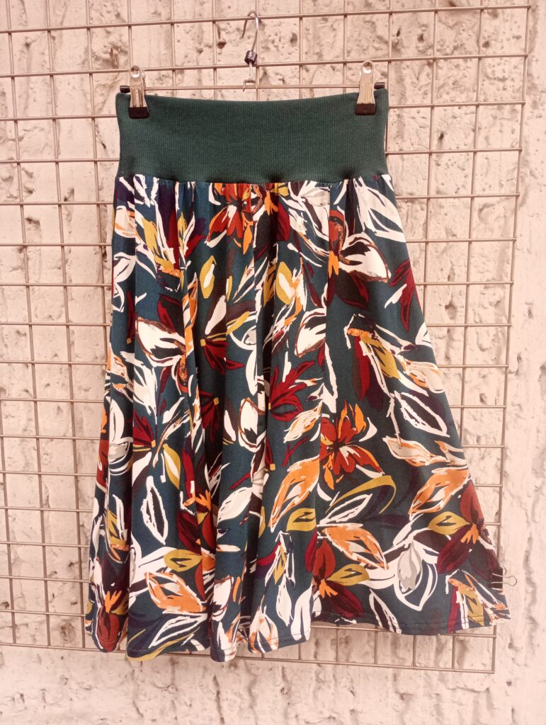 Sommerrock petrol Blumen handmade